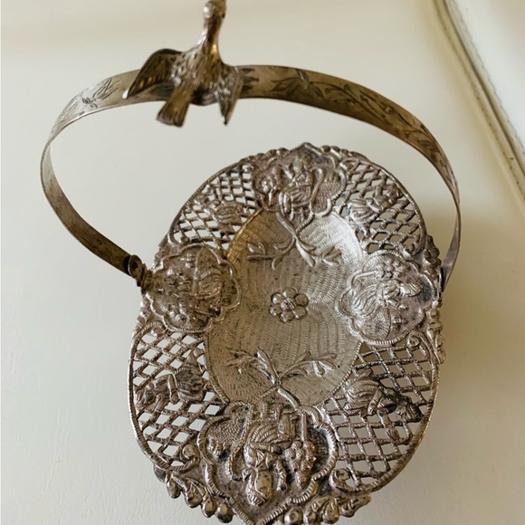 Metal candy dish - Picture 8 of 12